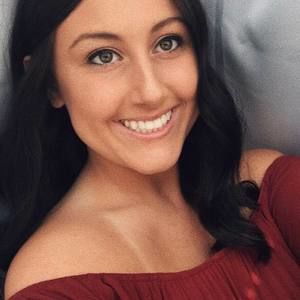 Meet your Posher, Abbey